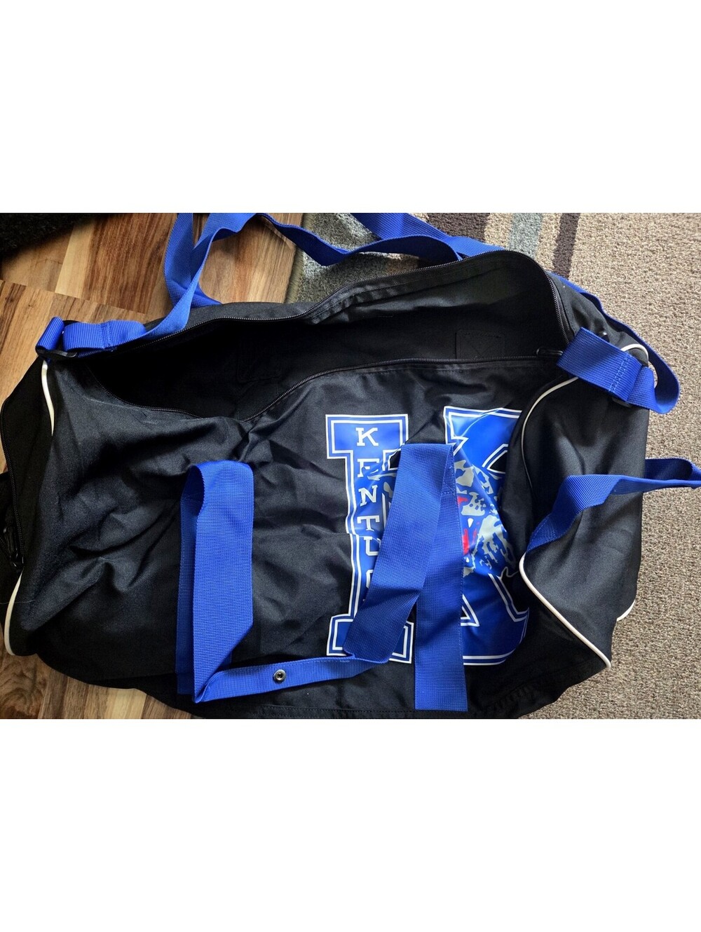 Victoria's Secret PINK University of Kentucky Collegiate Y2K Duffle Bag